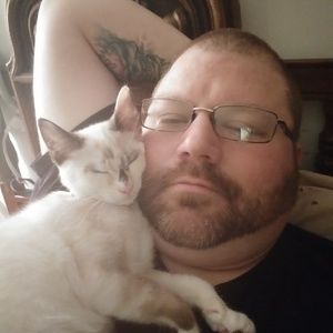 Meet your Posher, Aaron